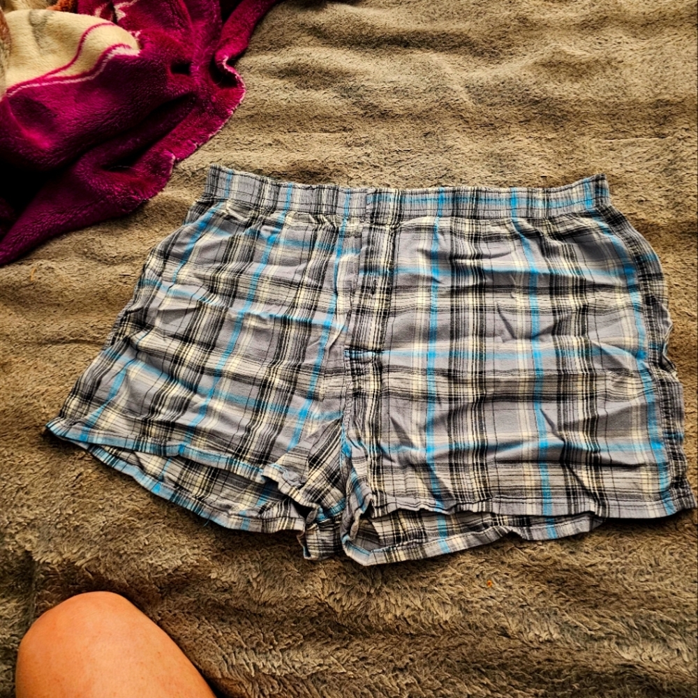 Hanes Woman Boxer Shorts, Medium, Blue Grey And White.